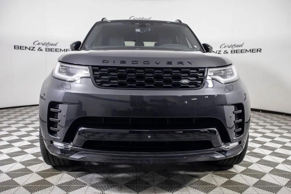 Land Rover Discovery photo 5