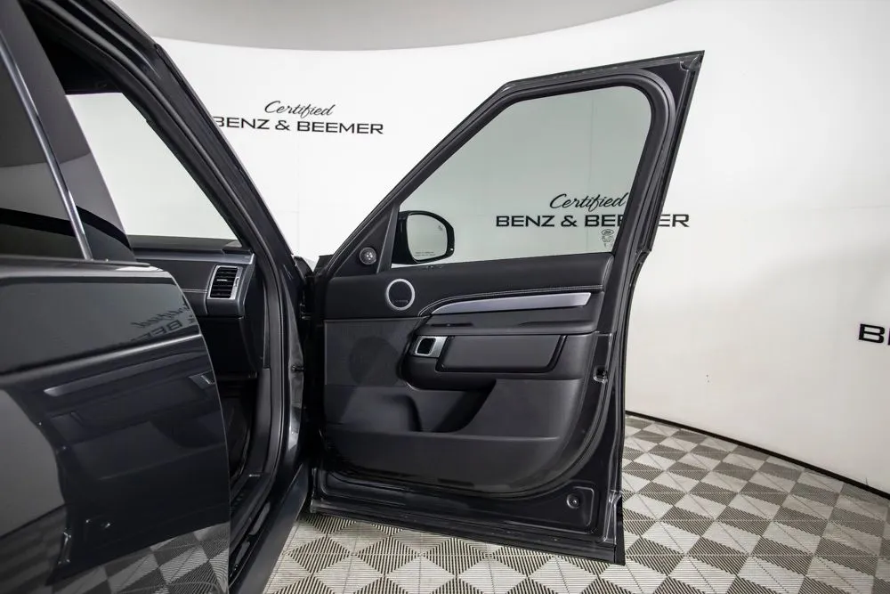 Land Rover Discovery photo 22
