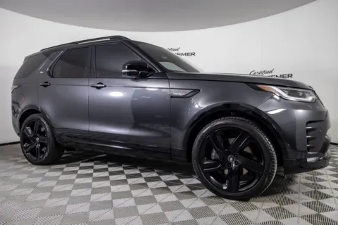 Photos of 2025 Land Rover Discovery Dynamic SE for sale in Scottsdale, AZ at Certified Benz & Beemer