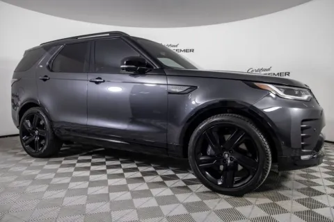 Another view of 2025 Land Rover Discovery Dynamic SE for sale in Scottsdale, AZ at Certified Benz & Beemer