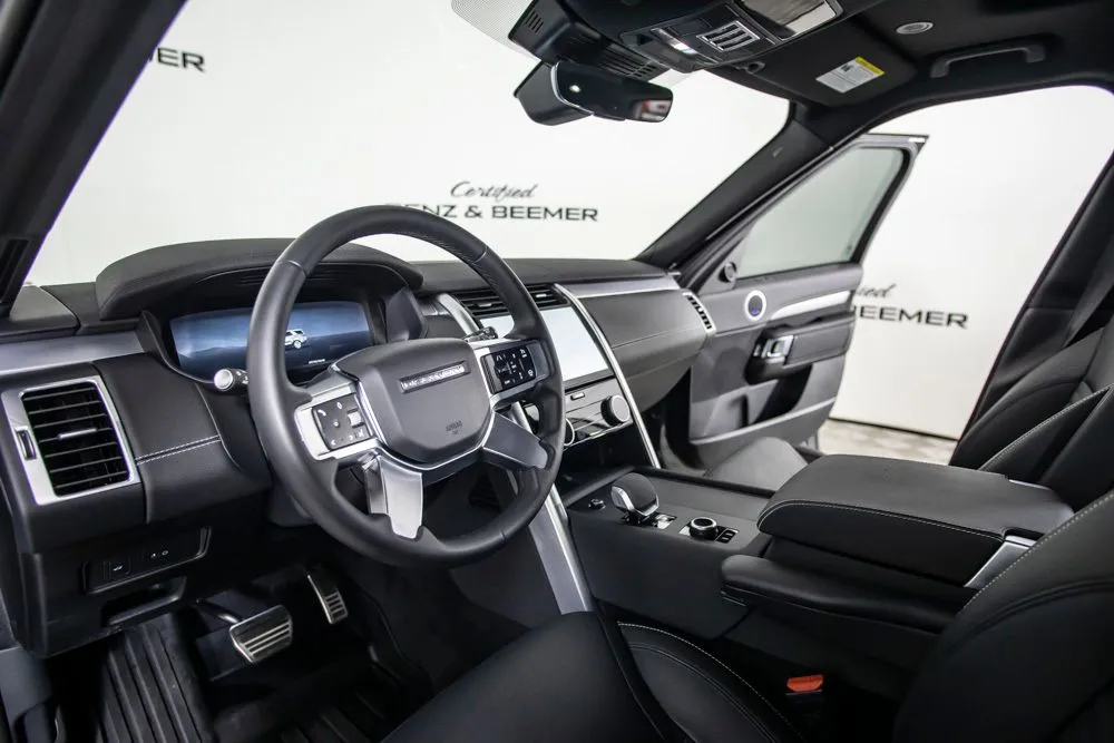 Land Rover Discovery photo 23