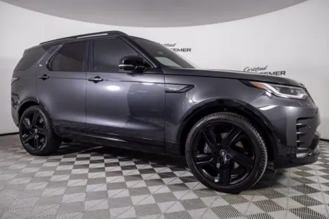 Photos of 2025 Land Rover Discovery Dynamic SE for sale in Scottsdale, AZ at Certified Benz & Beemer