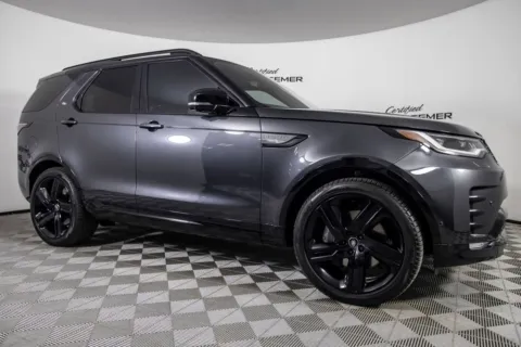 Photos of 2025 Land Rover Discovery Dynamic SE for sale in Scottsdale, AZ at Certified Benz & Beemer