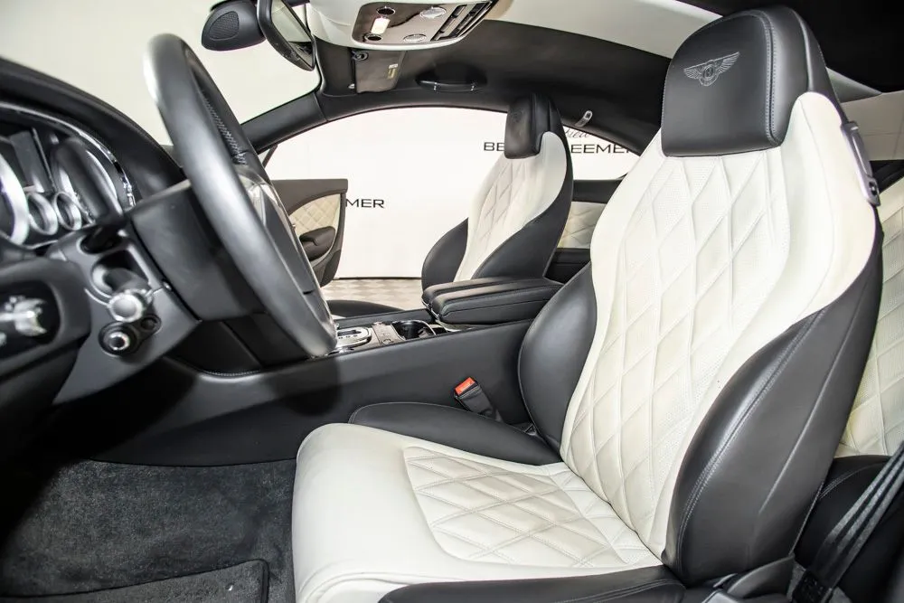 Bentley Continental photo 14