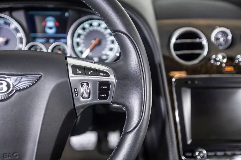Bentley Continental photo 37