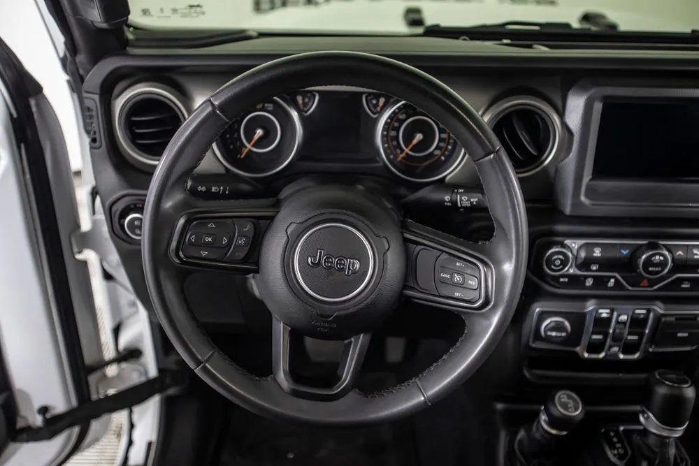 Jeep Gladiator photo 21