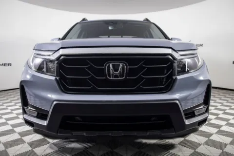 More photos of 2022 Honda Ridgeline RTL-E at Certified Benz & Beemer, AZ