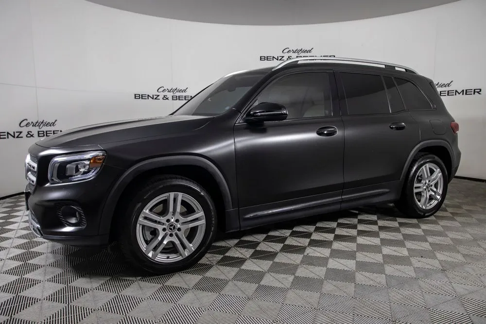 Mercedes-Benz GLB photo 9
