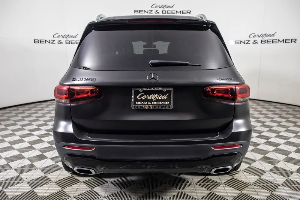 Mercedes-Benz GLB photo 7