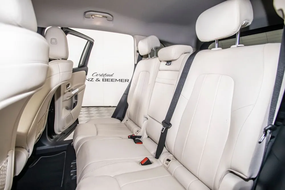 Mercedes-Benz GLB photo 14