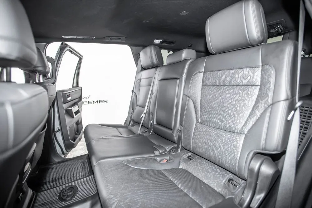 Toyota Sequoia photo 15