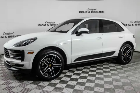 More photos of 2020 Porsche Macan at Certified Benz & Beemer, AZ