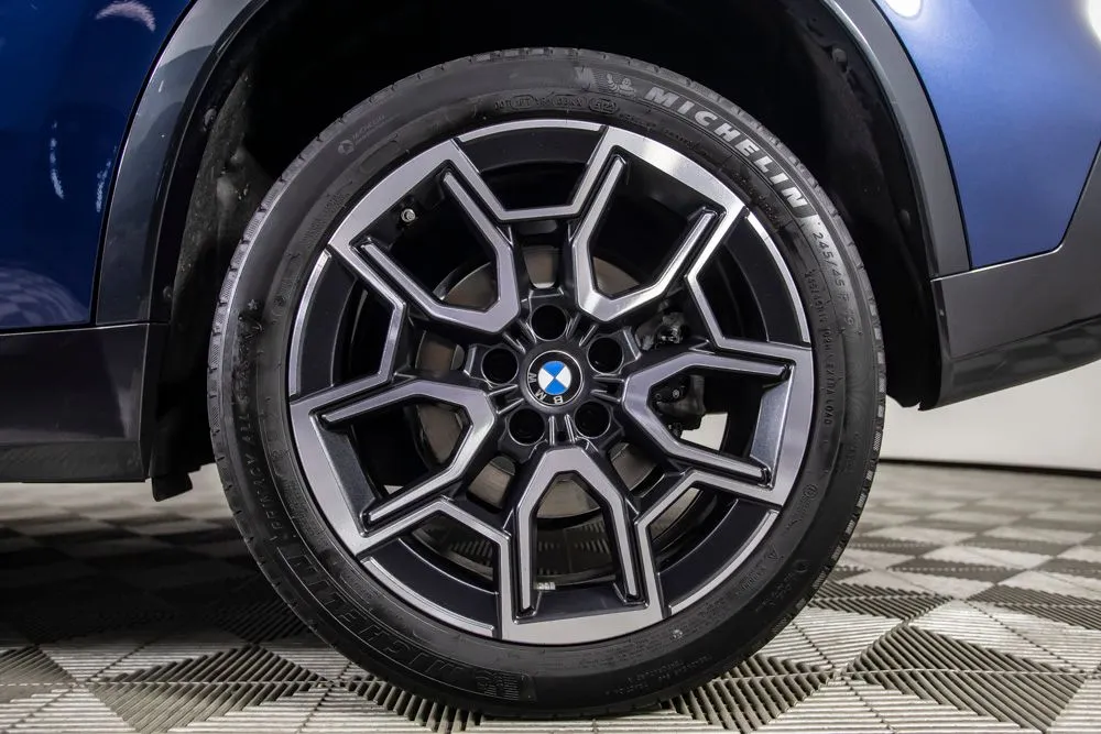 BMW X1 photo 35