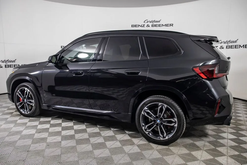 BMW X1 photo 11