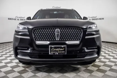 More photos of 2023 Lincoln Aviator Reserve at Certified Benz & Beemer, AZ