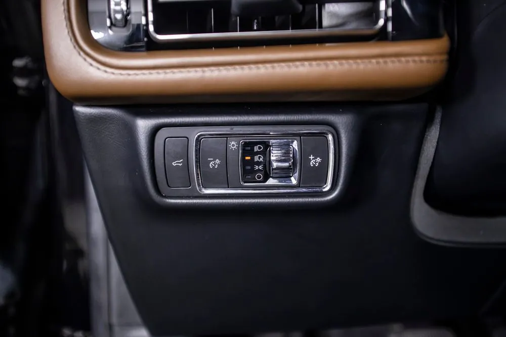 Lincoln Aviator photo 35