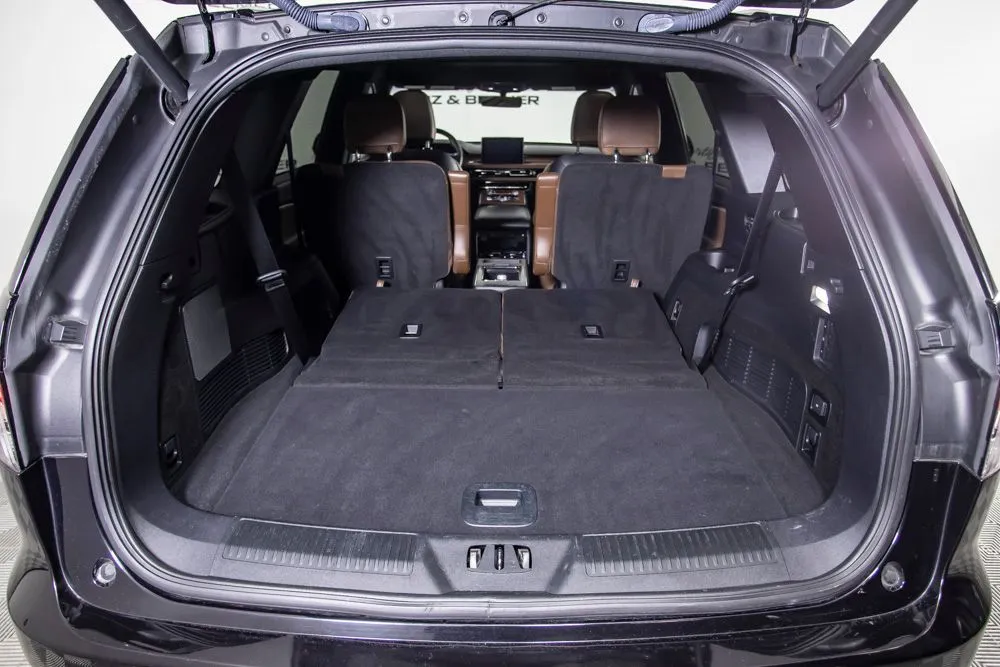 Lincoln Aviator photo 8
