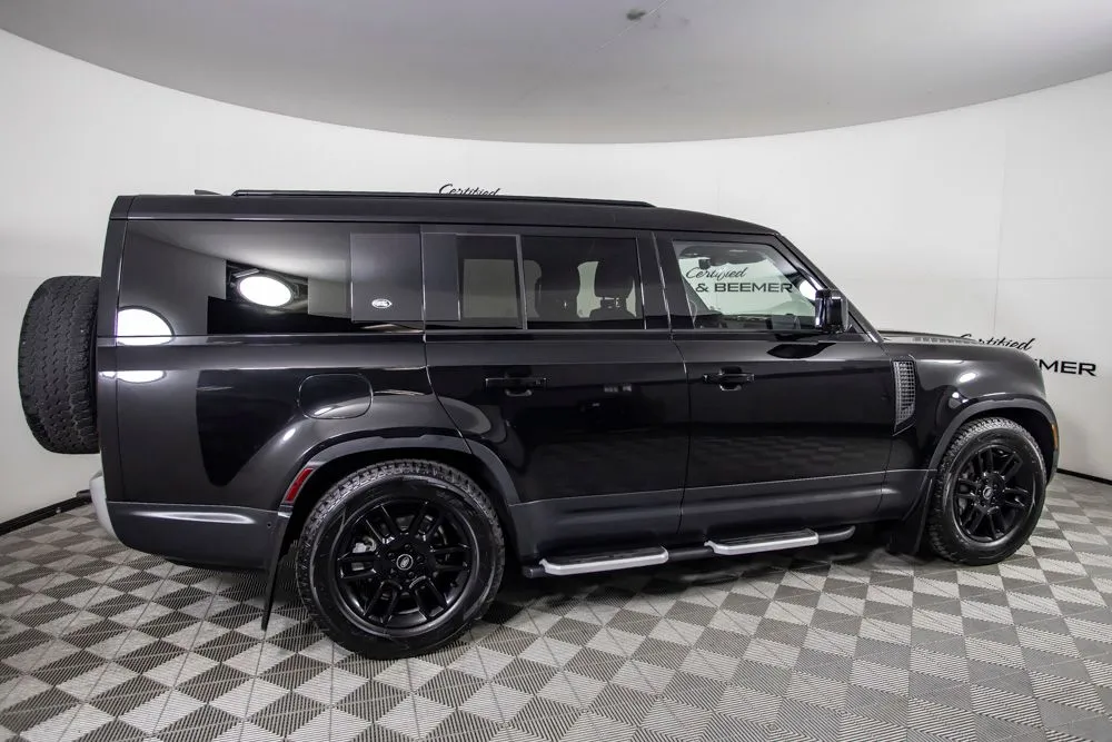 Land Rover Defender photo 4