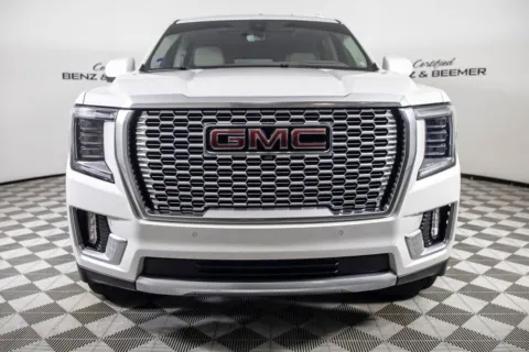 More photos of 2022 GMC Yukon Denali at Certified Benz & Beemer, AZ