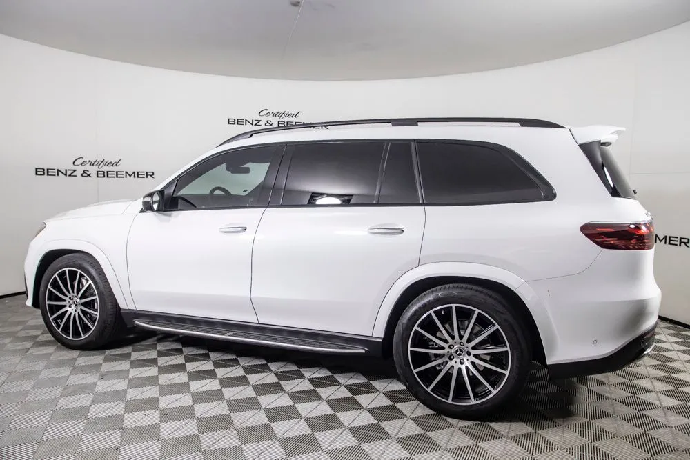 Mercedes-Benz GLS photo 13