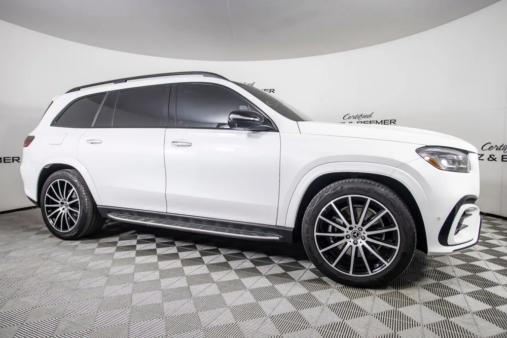 Mercedes-Benz GLS photo 2