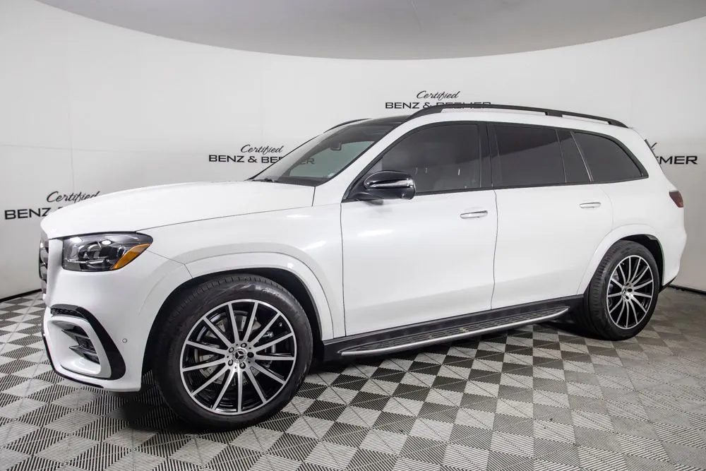 Mercedes-Benz GLS photo 10