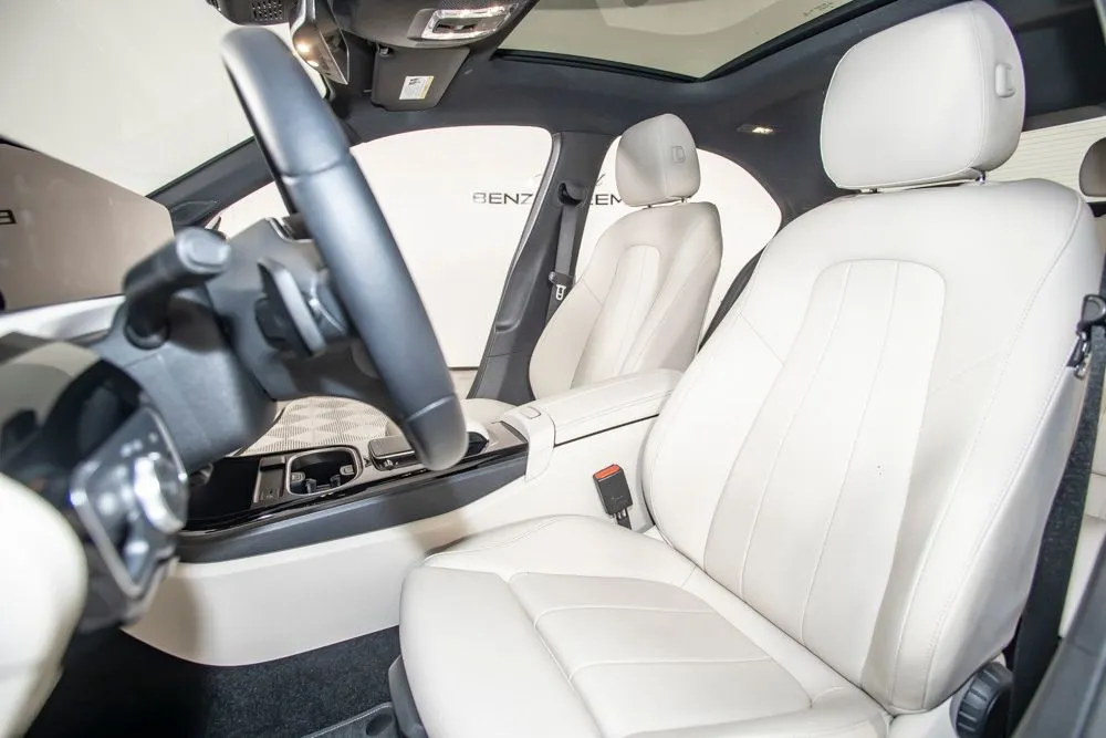 Mercedes-Benz A-Class photo 13