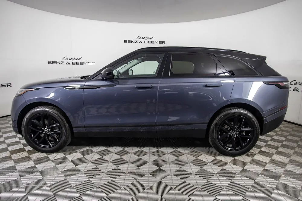Land Rover Range Rover Velar photo 10