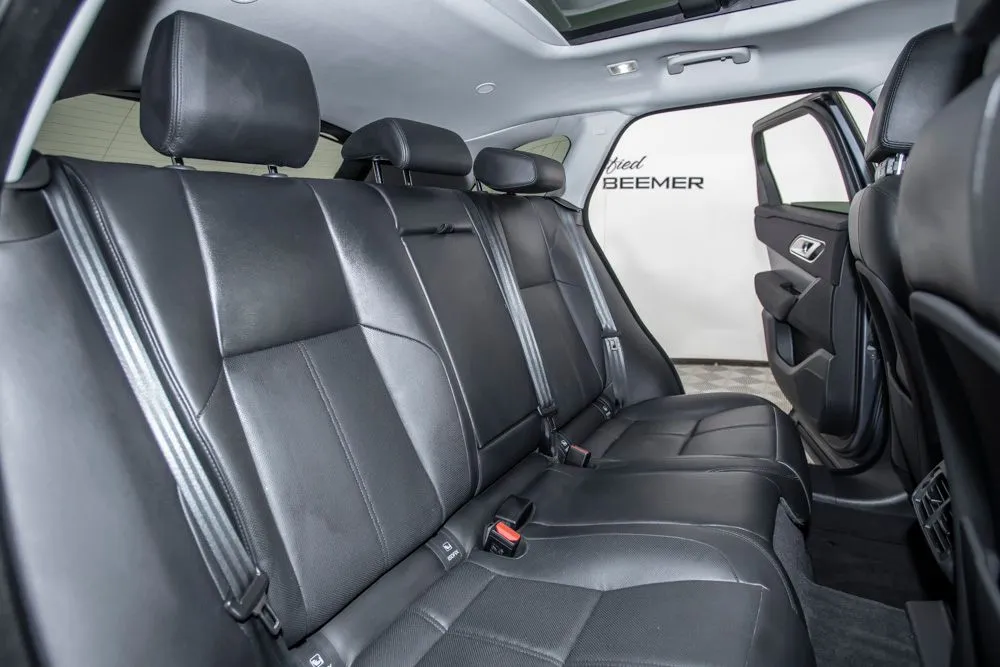 Land Rover Range Rover Velar photo 15