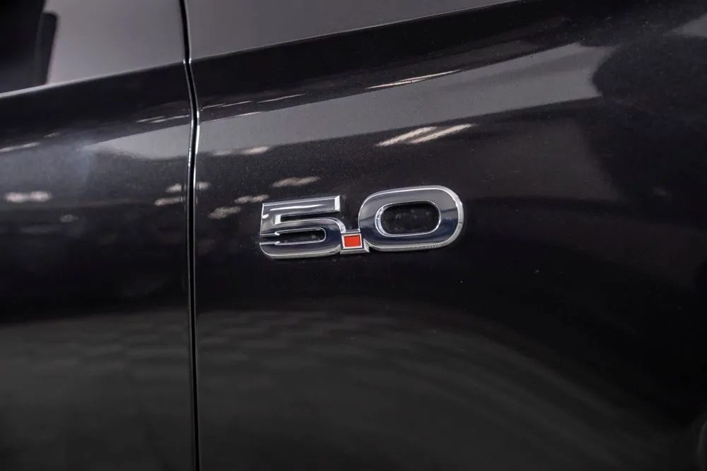 Ford Mustang photo 15
