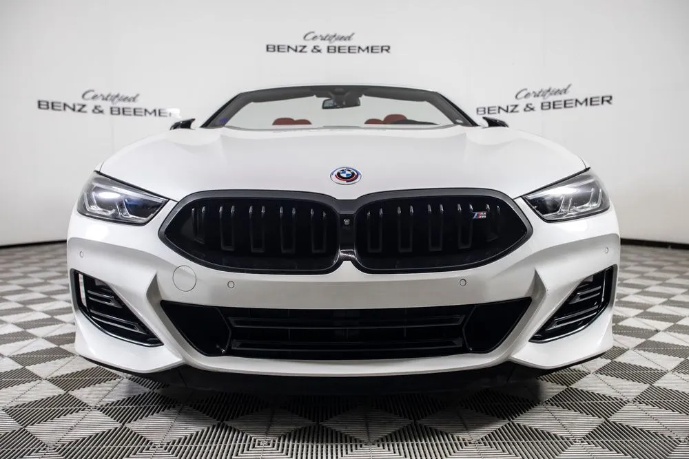 BMW 8 Series photo 7