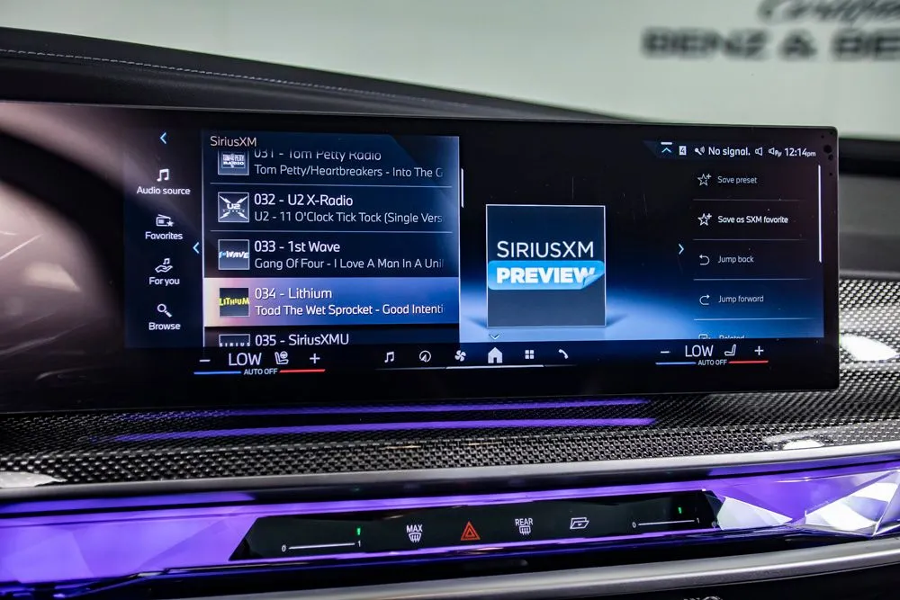 BMW i7 photo 39