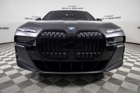 More photos of 2023 BMW i7 xDrive60 at Certified Benz & Beemer, AZ