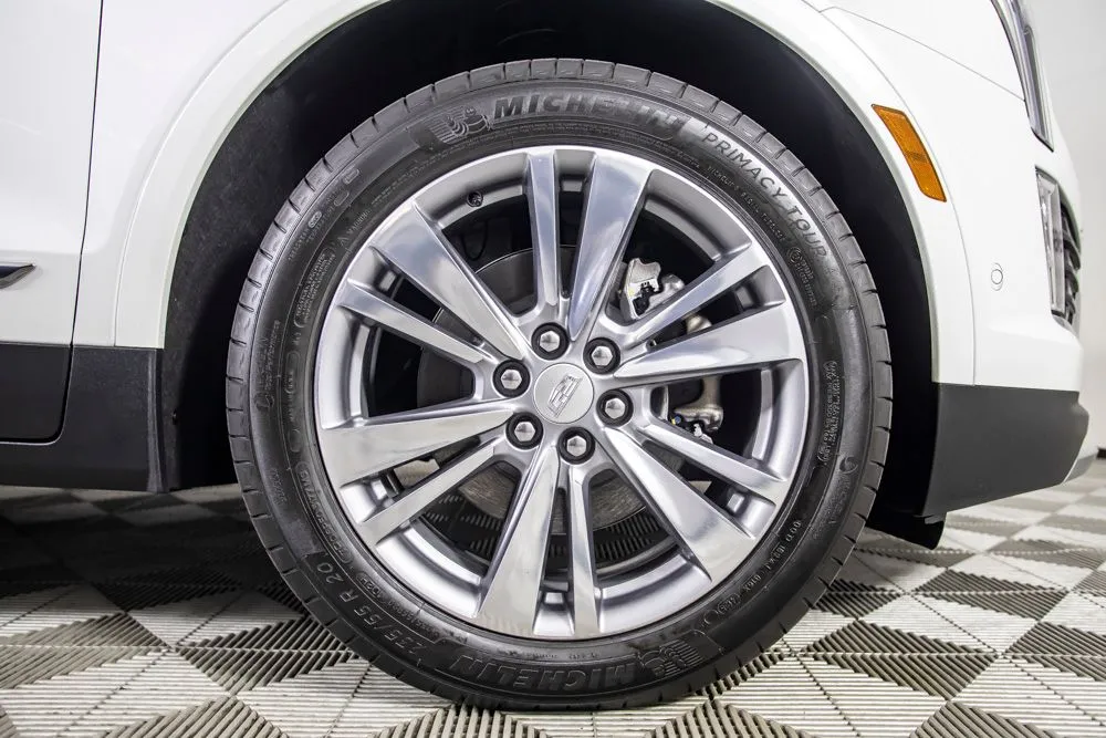 Cadillac XT5 photo 42
