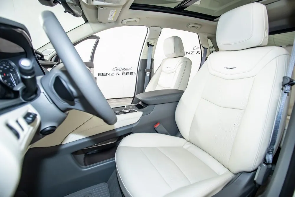 Cadillac XT5 photo 13