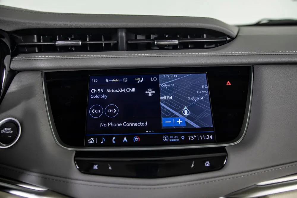 Cadillac XT5 photo 28