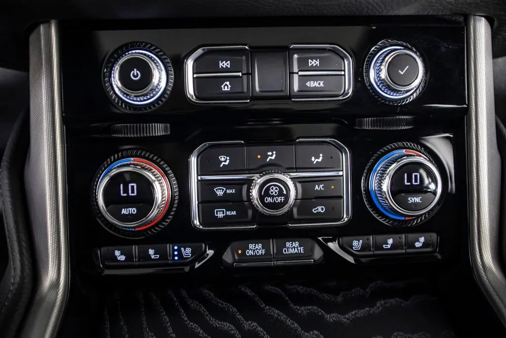 GMC Yukon photo 28