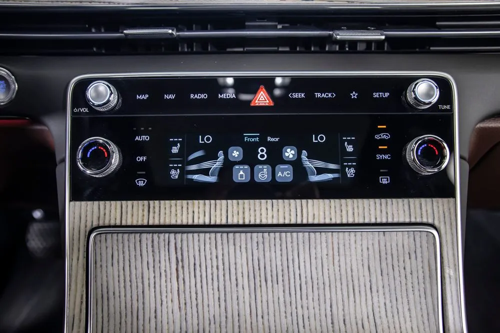 Genesis GV80 photo 31