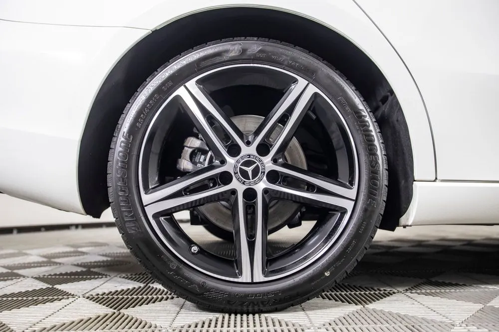 Mercedes-Benz A-Class photo 43