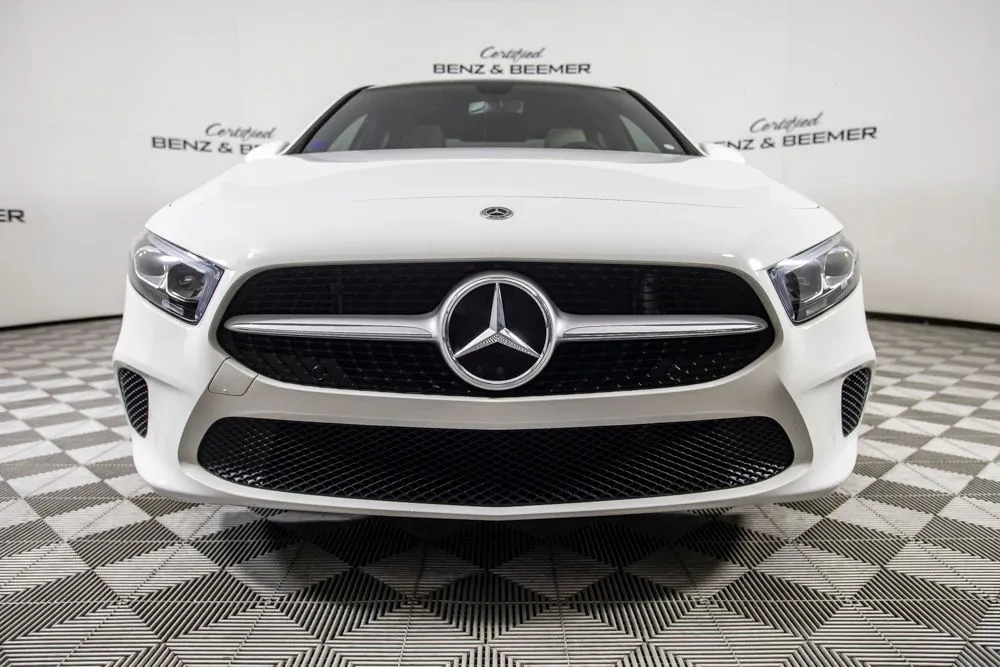 Mercedes-Benz A-Class photo 5