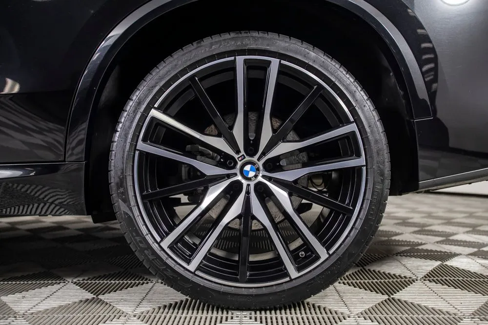 BMW X5 photo 40