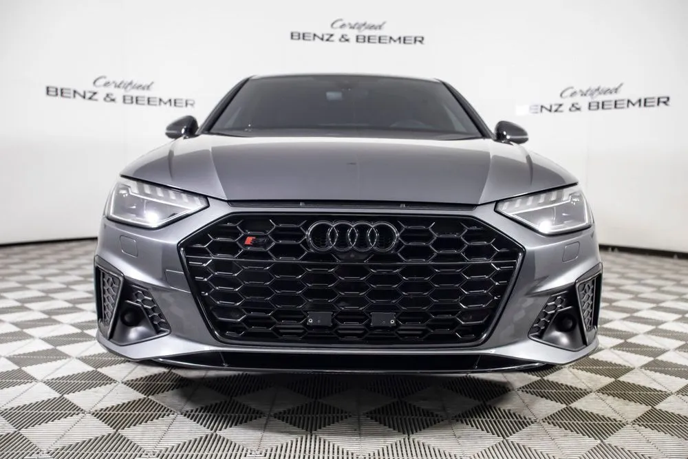 Audi S4 photo 5