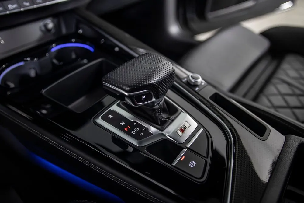 Audi S4 photo 32
