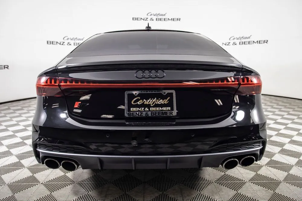Audi S7 photo 7