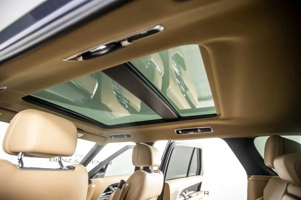 Land Rover Range Rover photo 22