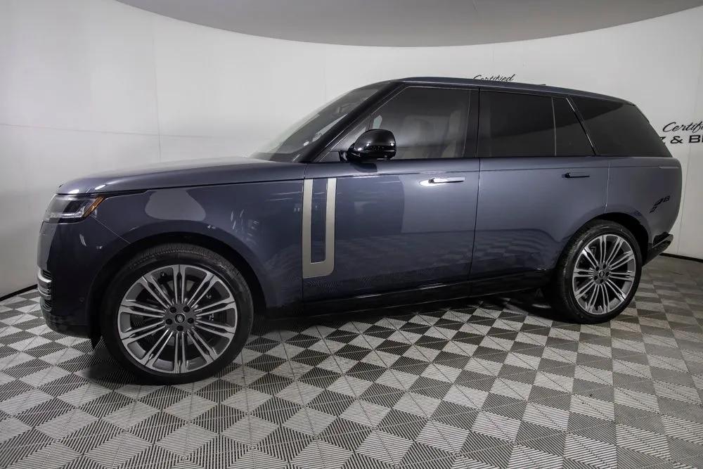 Land Rover Range Rover photo 9