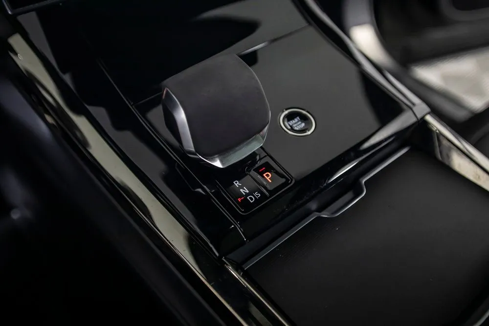 Land Rover Range Rover Sport photo 29