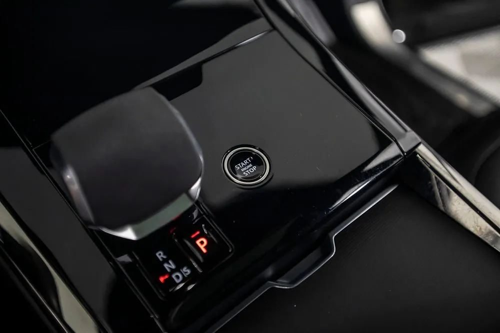 Land Rover Range Rover Sport photo 31