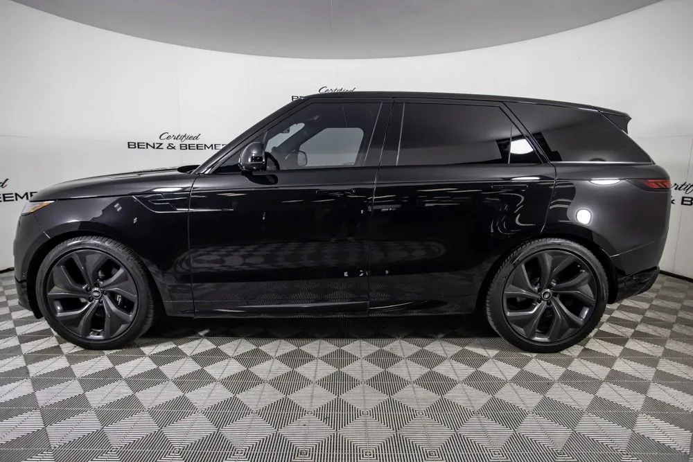 Land Rover Range Rover Sport photo 10