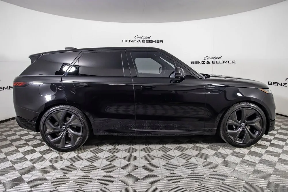 Land Rover Range Rover Sport photo 4